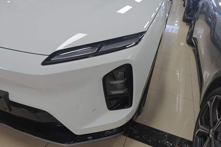 Used Nio ES6 2025 Model 100kWh 300,000th Anniversary Edition Left Front Headlight