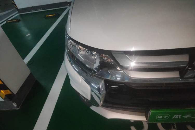 Used Mitsubishi Outlander 2016 2.4L 4x4 Elite Edition 5 Seats