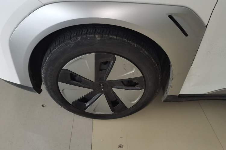 Used AION Y 2023 Plus 610 Enjoy Edition Exterior 4