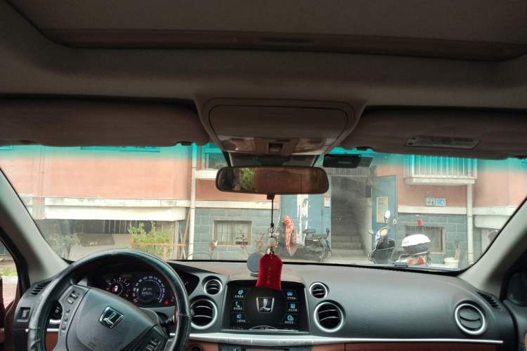 Used Luxgen Great 7 SUV 2011 2.2T Two-Wheel Drive Smart Version Headliner