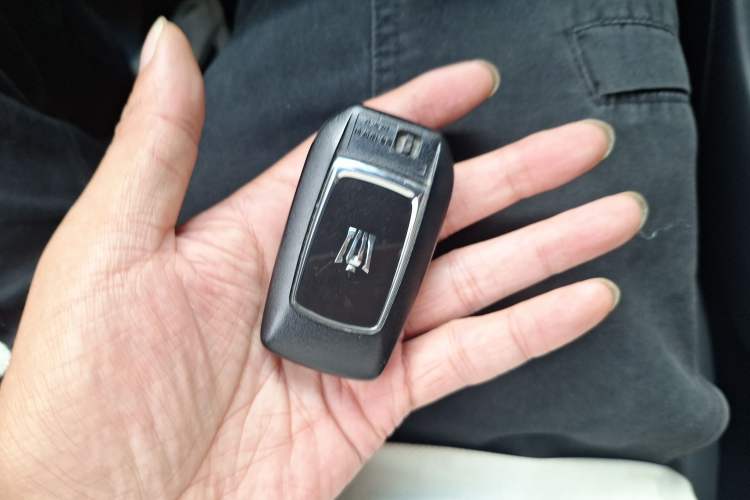 Used Toyota Vellfire 2021 Crown Dual-Engine 2.5L HV Prestige Edition Vehicle Key