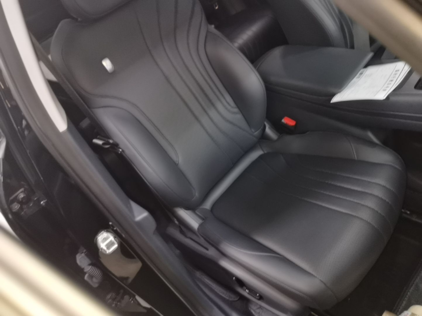 Geely Galaxy E5 2024 530 km Exploration+ Version — снимка 19