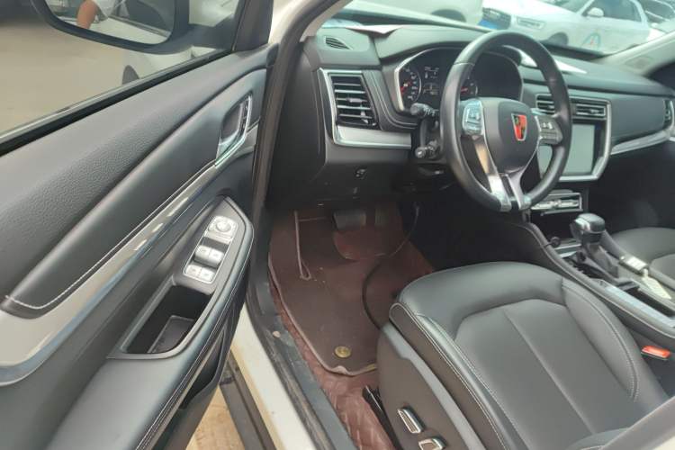 Used Roewe RX8 2019 30T Two-Wheel Drive Supreme Flagship Edition