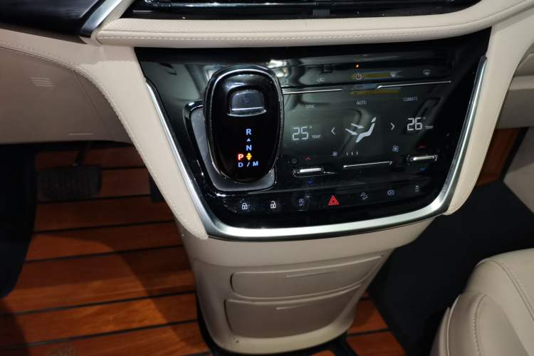 Used Buick GL8 2023 ES Lu Zun Luxury Model Gear Lever