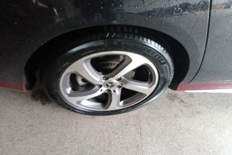 Used Mercedes-Benz E-Class 2019 Restyled E 300 L Sporty and Stylish Edition