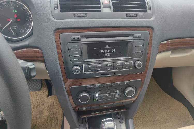 Used Skoda Octavia 2013 1.6L Automatic Yijun Edition