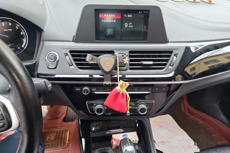 Used BMW 1 Series 2017 118i Sport Edition Audio And AC Panel