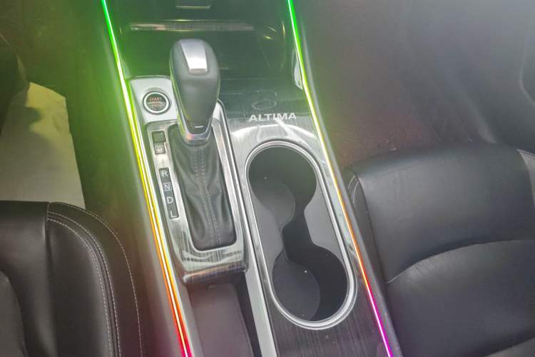 Used Nissan Teana 2019 2.0L XL Comfort Edition Gear Lever