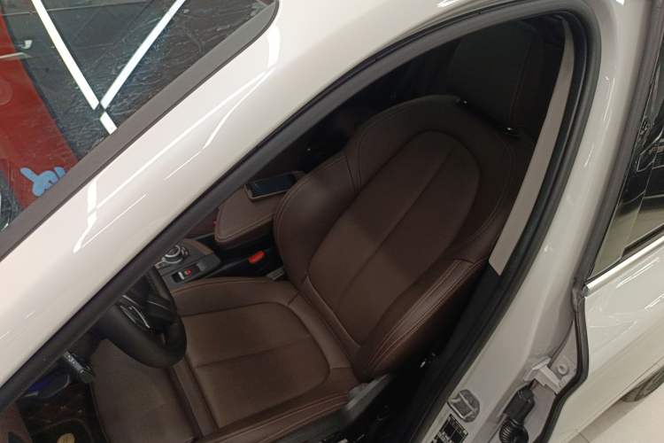 Used BMW X1 2021 Restyled sDrive25Li Leading Edition
