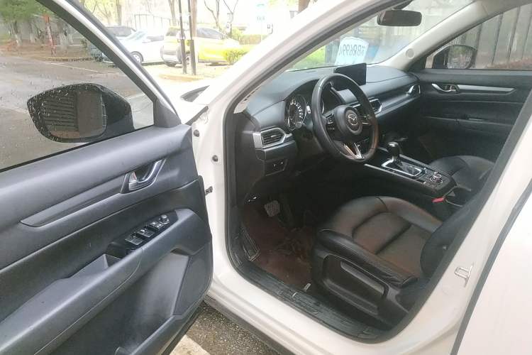 Used Mazda CX-5 2022 2.0L Automatic Two-Wheel Drive Comfort Version
