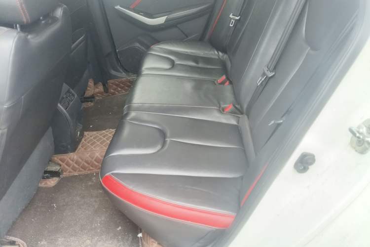 Used Venucia D60 2019 100 000 Honor 1.6L XL CVT Chenku Edition China V Standard