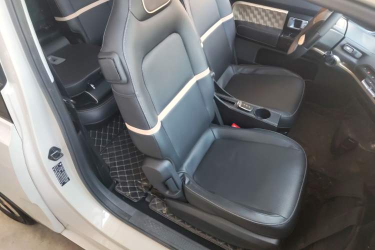 Used Baojun KiWi EV 2021 Artist Model Ternary Lithium
