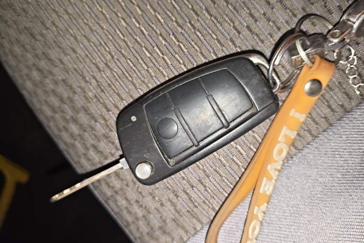 Used Suzuki Wagon R 2015 1.4L Manual All-Around Upgrade Version
