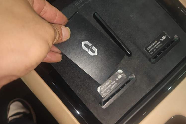 Used Hima AITO M5 2023 Extended-Range Four-Wheel Drive Intelligent Driving Version
