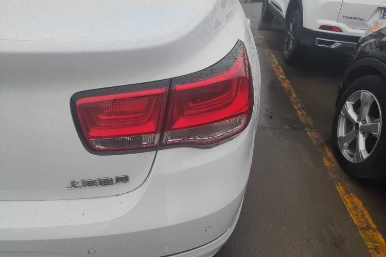 Used Chevrolet Malibu 2016 1.6T Automatic Comfort Edition Right Rear Taillight