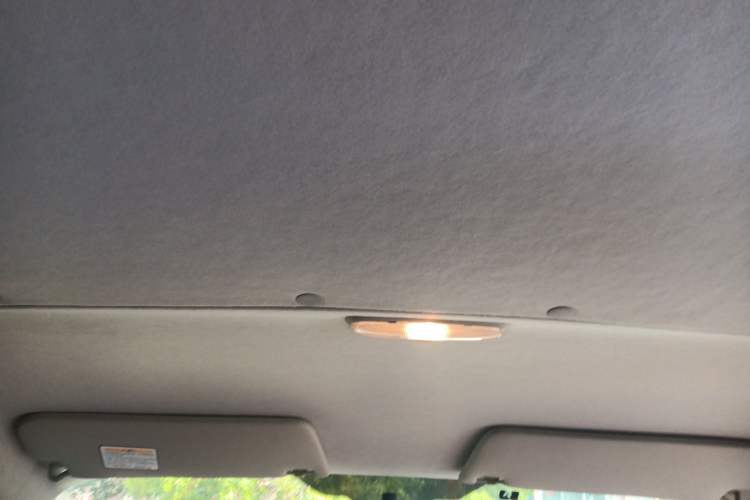 Used Ford Transit 2019 2.0T Diesel Multi-Purpose Commercial Vehicle Short Wheelbase Low Roof 6-Seater China VI Standard