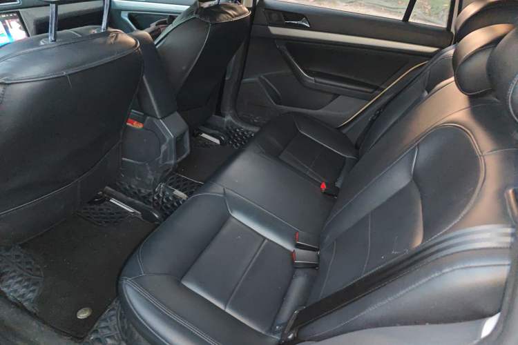 Used Volkswagen Gran Lavida 2017 1.6L Automatic Fashion Edition
