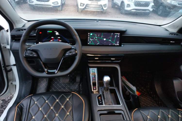 Used Roewe i5 2023 1.5L CVT Luxury Edition
