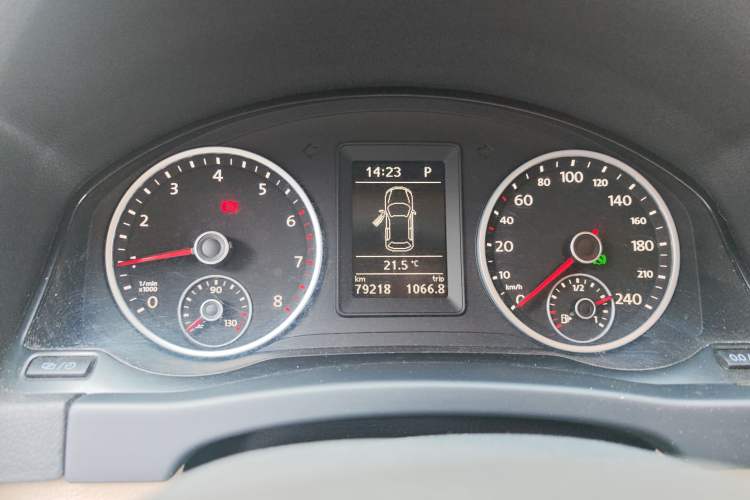 Used Volkswagen Tiguan L 2013 1.8TSI Automatic Two-Wheel Drive Trend Edition