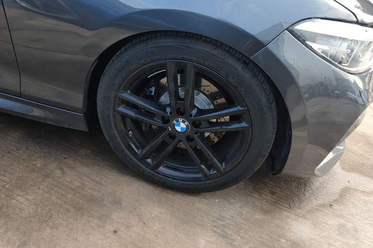 Used BMW 2 Series 2019 225i Luxury Model with M Sport Package