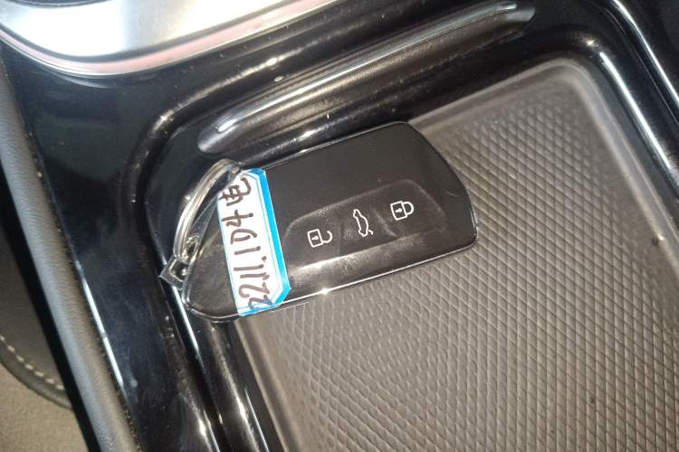 Used Volkswagen ID.4 CROZZ 2021 Long-Range Lite PRO Two-Wheel Drive Version Interior 1