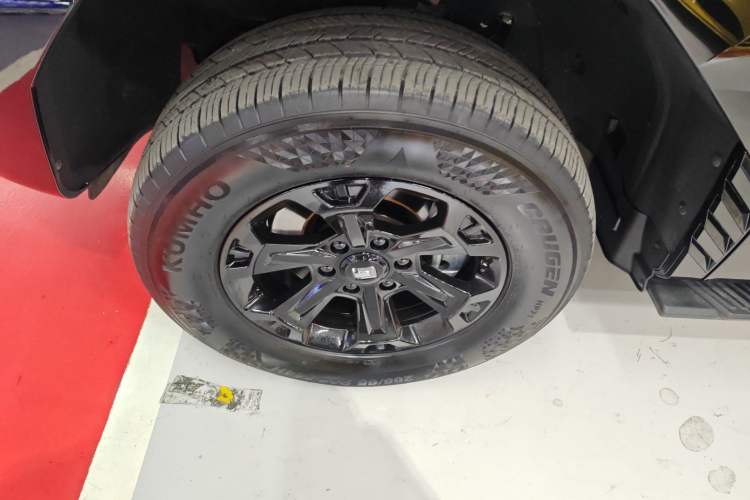 Used Tank 400 2025 2.0T Gasoline Version Left Front Wheel Hub