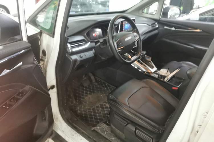 Used SAIC MAXUS G50 2022 1.5T Automatic Comfort Touring B