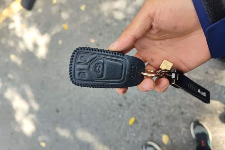 Used Audi Q5L 2021 40 TFSI Luxury Dynamic Edition Vehicle Key