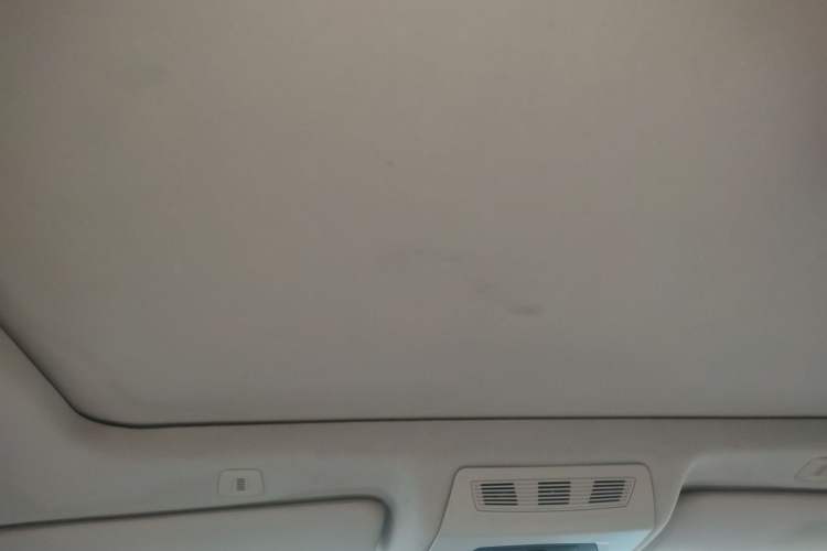 Used BMW 5 Series 2013 520Li Elegant Edition
