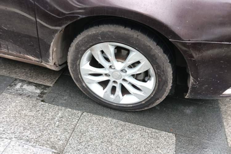 Used Geely Auto Emgrand 2015 Sedan 1.5L Manual - Top Trim Level