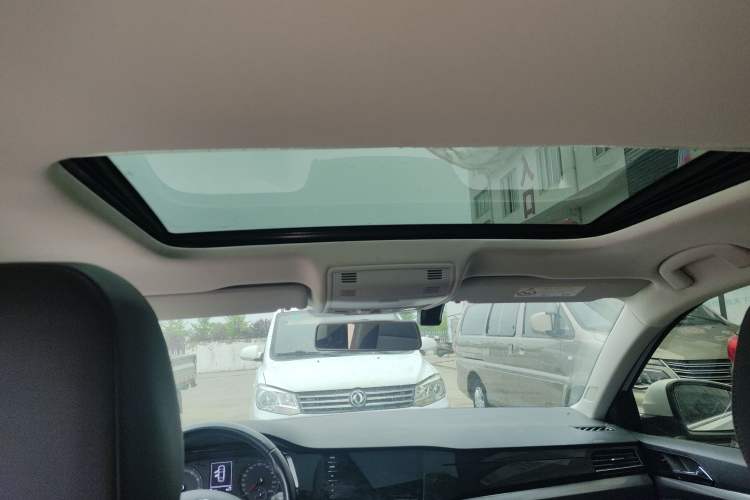 Used Volkswagen Bora 2021 1.5L Automatic Comfort Smart Connect Edition Headliner