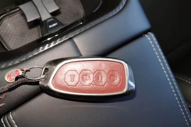 Used Haval H Dog 2023 1.5T Two-Wheel Drive Chao Ye Version Plus Vehicle Key