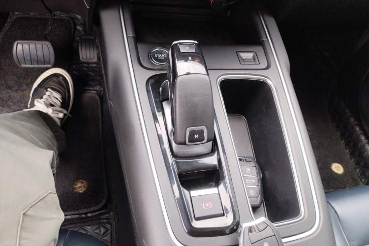 Used Citroen C5 AIRCROSS 2023 400THP Longitudinal Engine Version Gear Lever