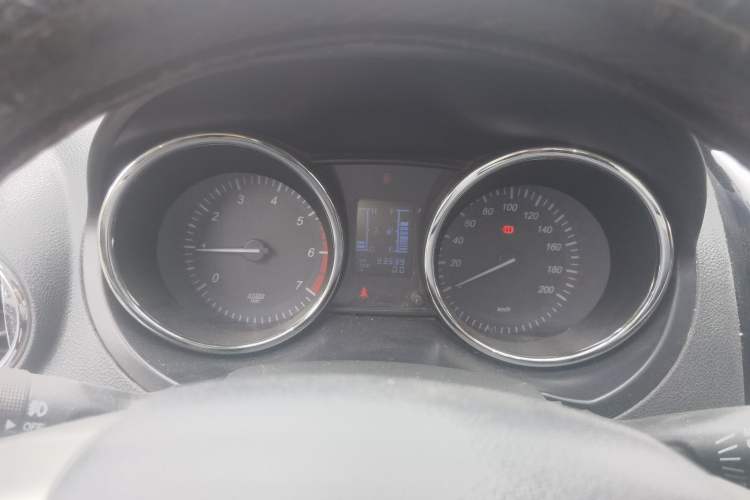 Used HYOSOW S3 2015 1.5L Luxury Model China V Standard Instrument Cluster