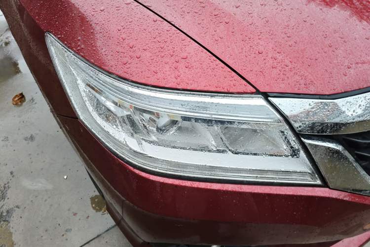 Used Honda Crider 2013 1.8L automatic comfort version Right Front Headlight