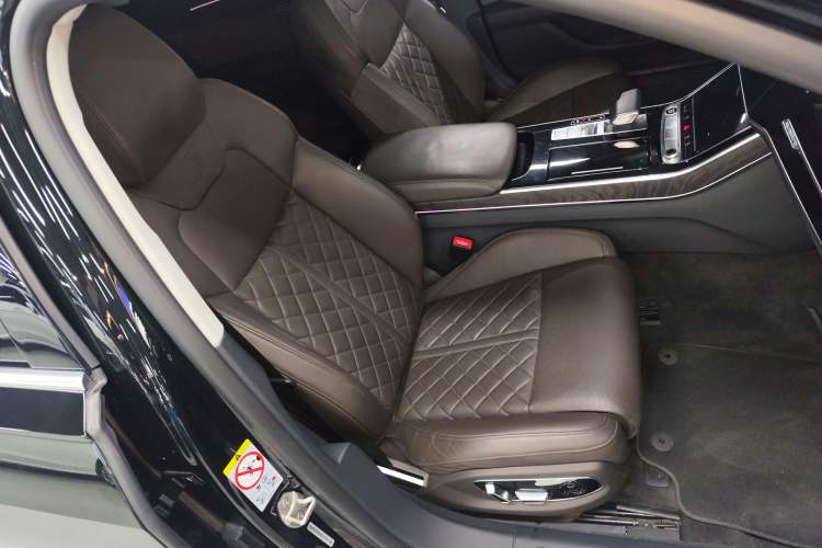 Used Audi A8 2021 A8L 50 TFSI quattro Comfort Model