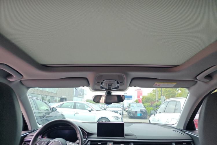 Used Audi A4L 2019 40 TFSI Fashion Edition China VI Emission Standard
