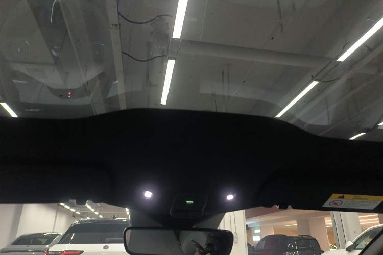 Used Nio ET5T 2023 75 kWh Touring