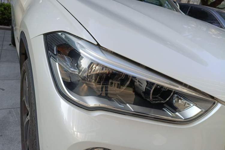 Used BMW X1 2018 sDrive18Li Luxury Model