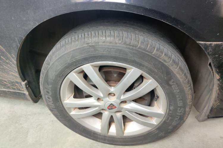 Used Roewe 750 2012 1.8T 750 HYBRID Hybrid Version AT