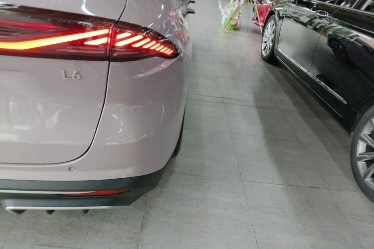 Used Geely Galaxy L6 2024 125km Creative Edition