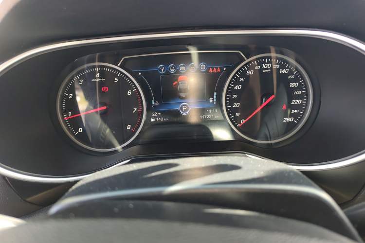 Used Hongqi H5 2019 30TD Smart Connect Dynamic Edition Instrument Cluster