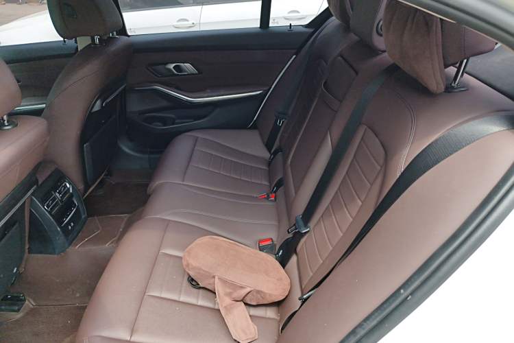 Used BMW 3 Series 2021 Second Facelift 320Li M Sport Package Left Rear Seat