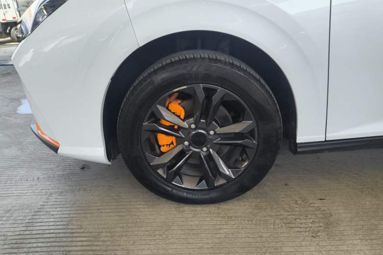 Used Dongfeng Aeolus Yixuan 2023 Mach Edition 1.5L Automatic Chasing Wind Version
