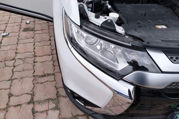 Used Mitsubishi Outlander 2020 2.0L Two-Wheel Drive Enjoyment Version 5 Seats Right Front Headlight