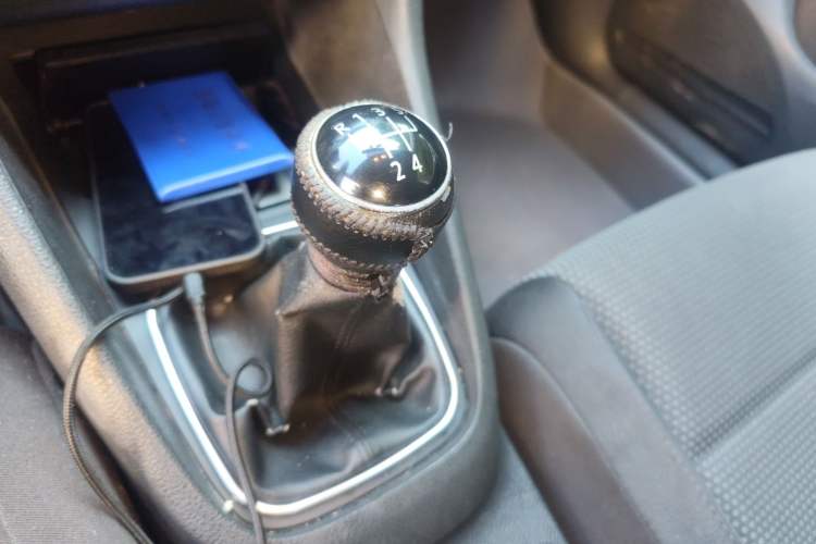 Used Volkswagen Golf 2012 1.6 Manual Comfort Edition
