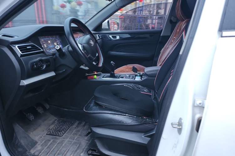 Used Cowin Xuanjie 2021 1.5L Manual Enjoyment Edition
