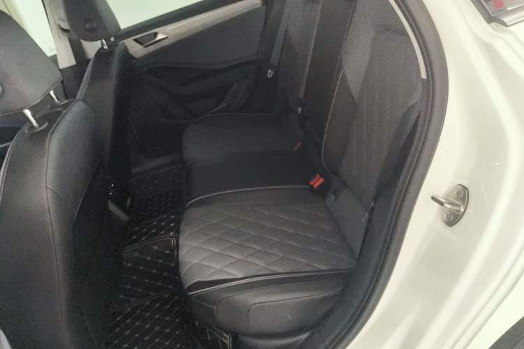 Used Volkswagen Sagitar 2025 300TSI DSG Excellence Edition Left Rear Seat