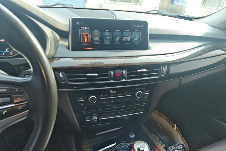 Used BMW X5 2017 xDrive28i
