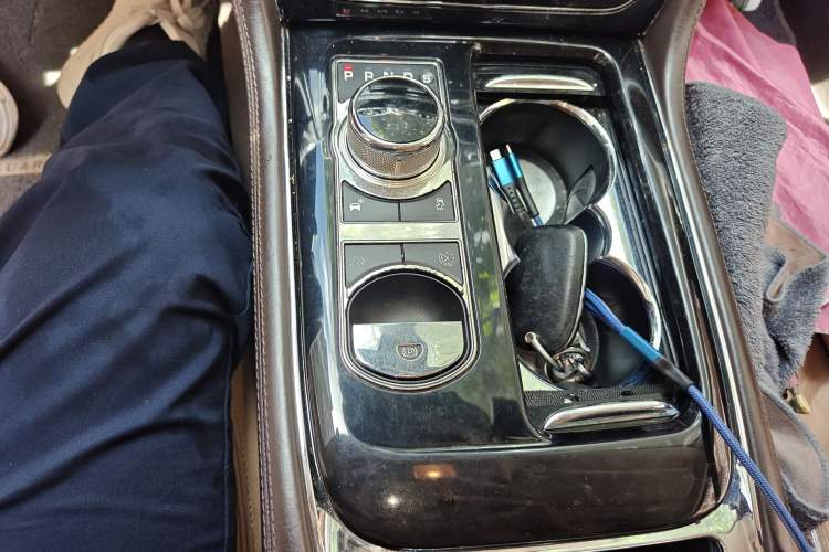 Used Jaguar XJ 2013 XJL 3.0 SC Panoramic Business Edition
